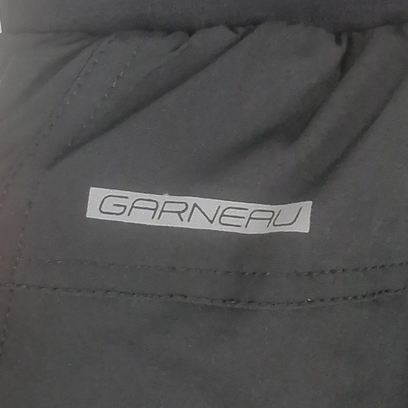 Garneau Range 2 Shorts NEW. Biking. Active - Picture 5 of 10
